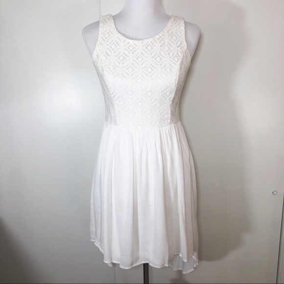 Francesca's Collections Dresses & Skirts - Cream Dress by Francesca’s Collections